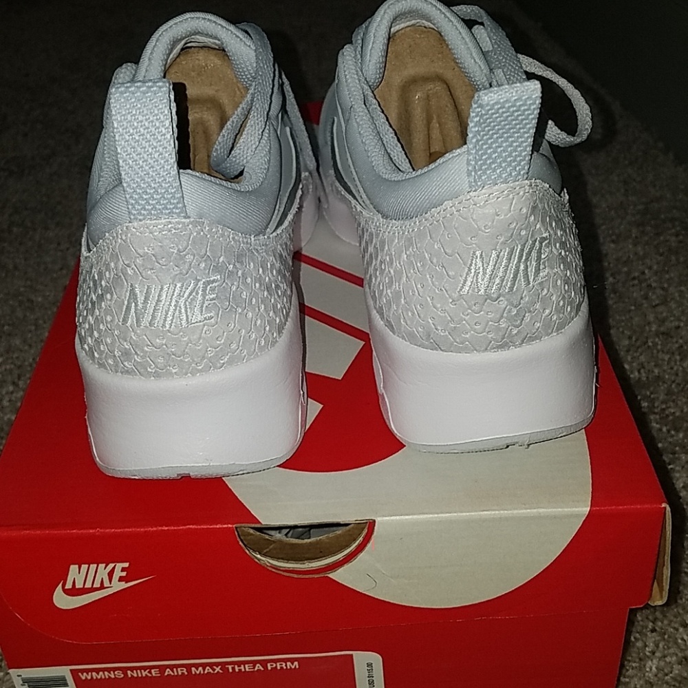 Nike Air Max Thea PRM - Picture 4 of 5